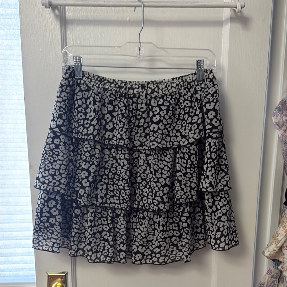 Aqua Black and White Bubble Mini Skirt